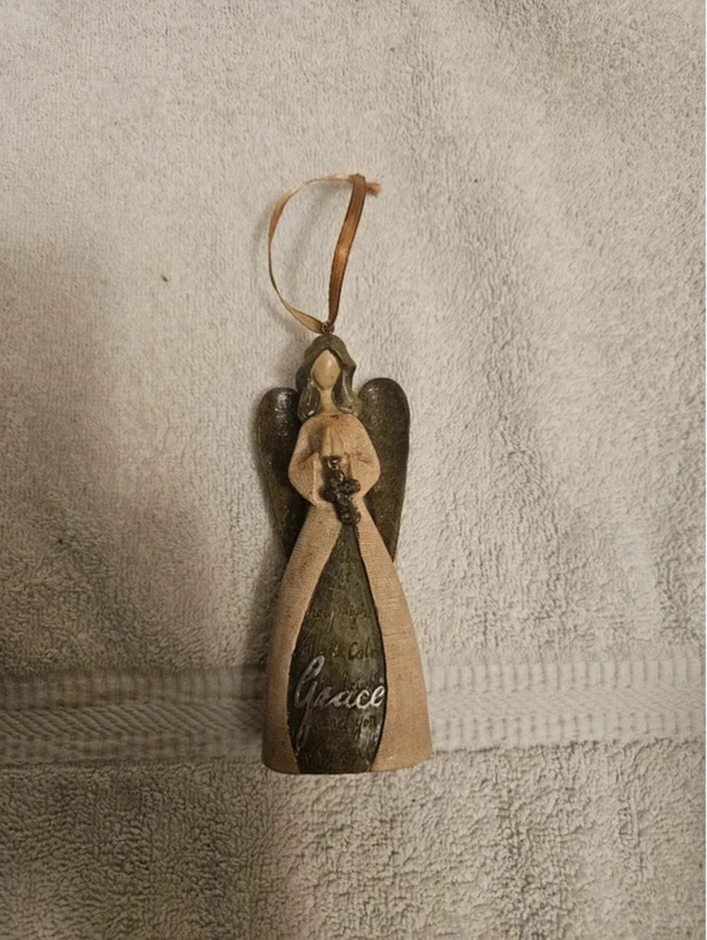 Vintage Grace Angel Resin Christmas Ornament Metal Wings 4.5